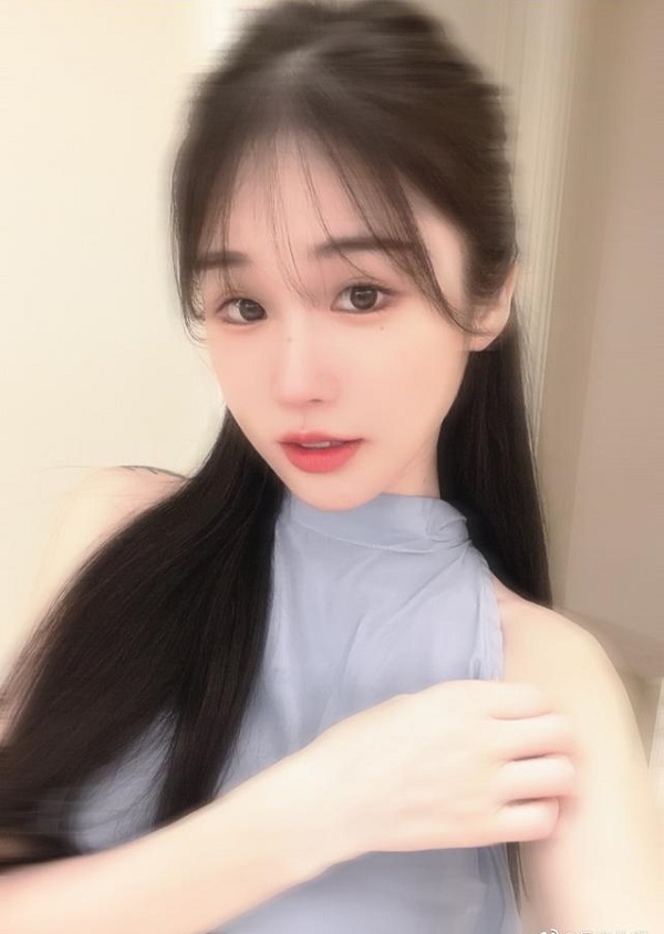 斗鱼米儿落地窗 斗鱼米儿落地窗