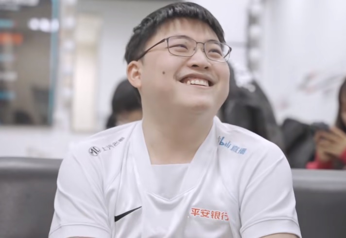 uzi为什么不上场了 聊聊blg为什么不上uzi