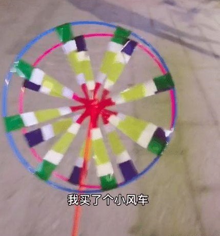 夹子音是什么 指夹着嗓子发嗲的声音 夹子音是什么 指夹着嗓子发嗲的声音