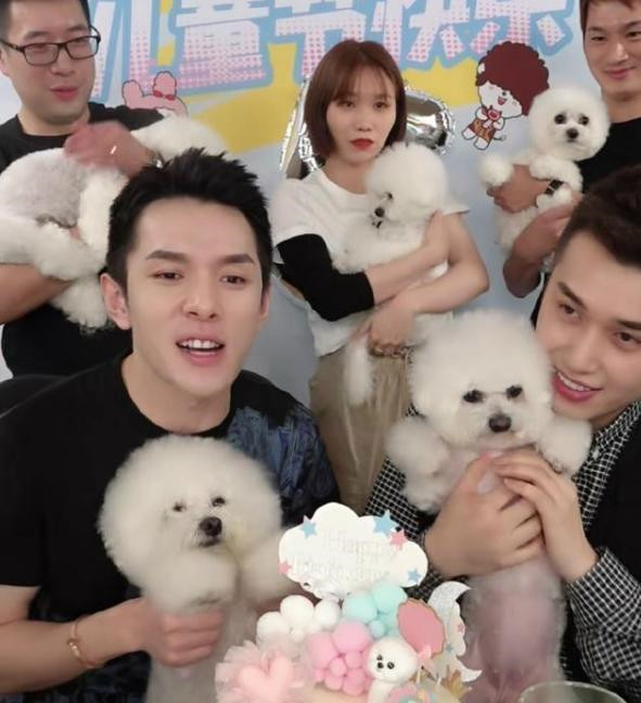 李佳琦出啥事了 停播原因是助理说错话 李佳琦出啥事了 停播原因是助理说错话